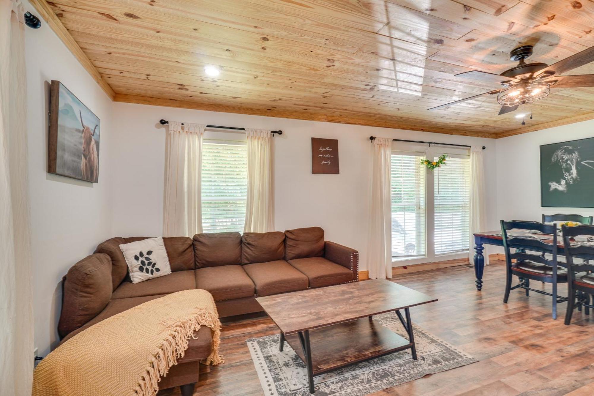 Creekside Ranch With Porch About 2 Mi To Pkwy Villa Pigeon Forge Esterno foto